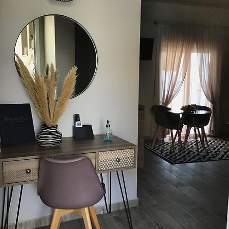 Fiore Di Flora Archangelos  Eksteriør billede